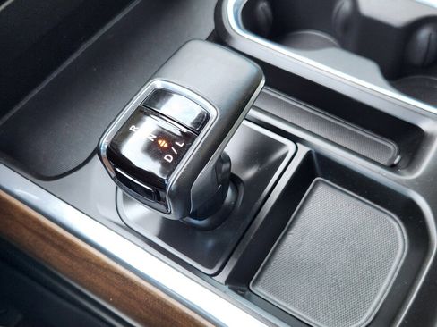 Used 2024 Chevrolet Silverado 1500 High Country w/ Technology Package image 21