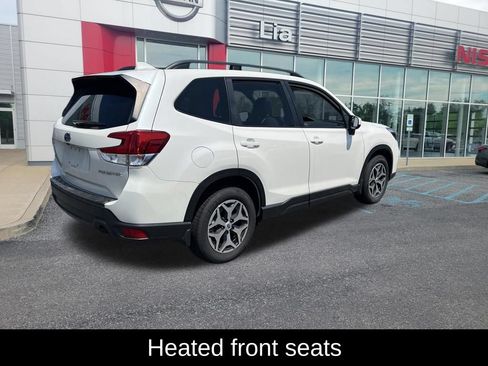 Used 2021 Subaru Forester Premium AWD/4WD image 13