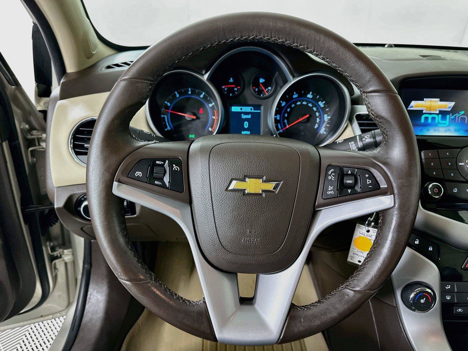 Used 2013 Chevrolet Cruze LT FWD image 17