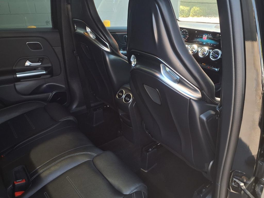 Used 2022 Mercedes-Benz GLA 45 AMG 4MATIC image 35