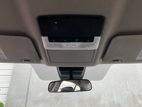 Used 2025 Nissan Altima 2.5 SV image 16