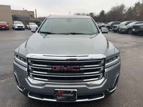 Used 2023 GMC Acadia SLE image 2
