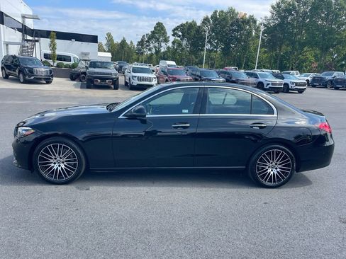 Used 2025 Mercedes-Benz C 300 Sedan image 2