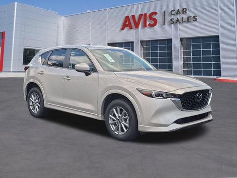Used 2025 MAZDA CX-5 AWD 2.5 S w/ Preferred Package image 3