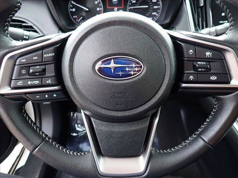 Used 2024 Subaru Outback Premium AWD/4WD image 18