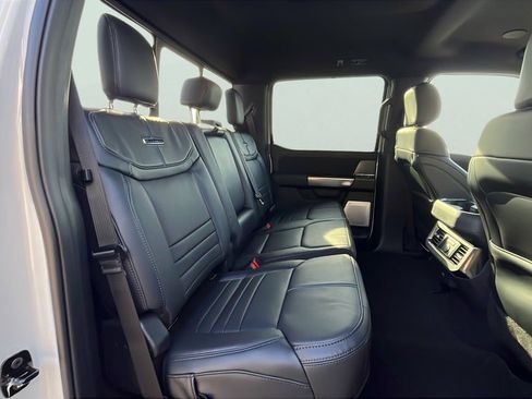 New 2026 Ford F250 Platinum image 17