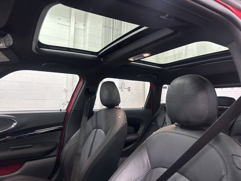 Used 2023 MINI Cooper Clubman S image 32