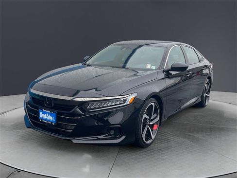 Used 2022 Honda Accord Sport image 7
