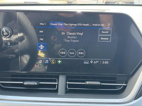 New 2026 Chevrolet Trax LS w/ LS Convenience Package FWD image 15