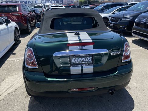 Used 2014 MINI Cooper Roadster FWD image 8