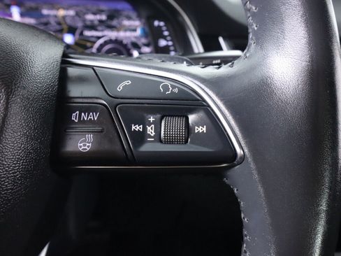 Used 2018 Audi Q7 3.0T Prestige w/ Prestige Package AWD/4WD image 13