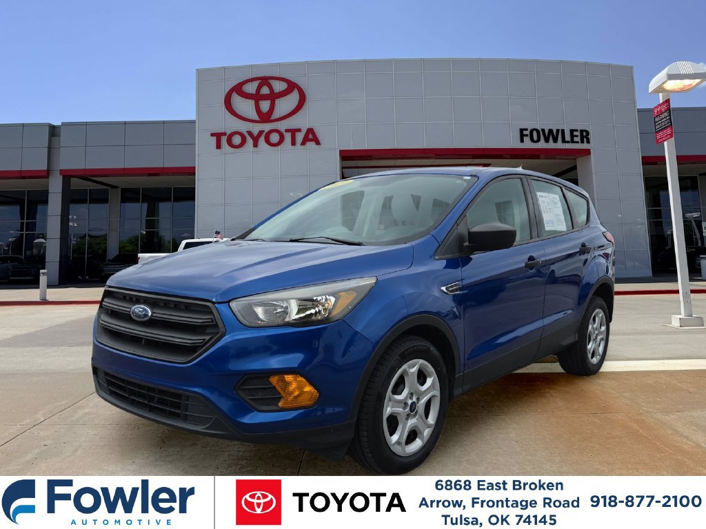 Used 2019 Ford Escape S FWD image 1