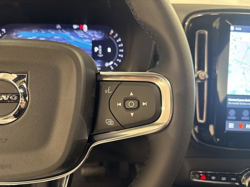 New 2026 Volvo XC40 B5 Ultra w/ Climate Package image 10