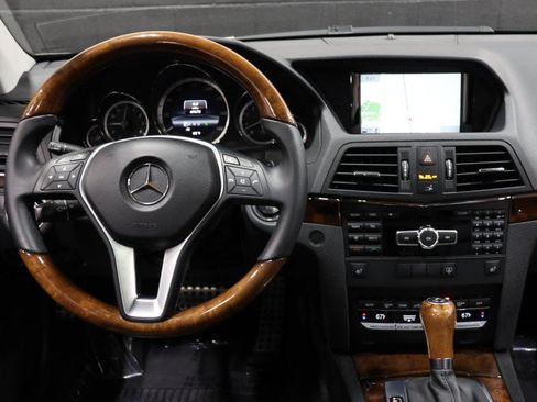 Used 2013 Mercedes-Benz E 350 4MATIC Coupe image 45