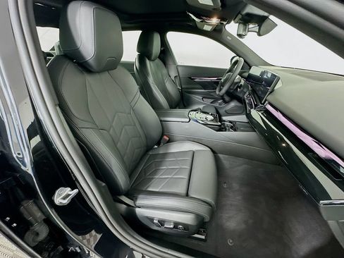 Used 2024 BMW i5 eDrive40i w/ Convenience Package RWD image 29