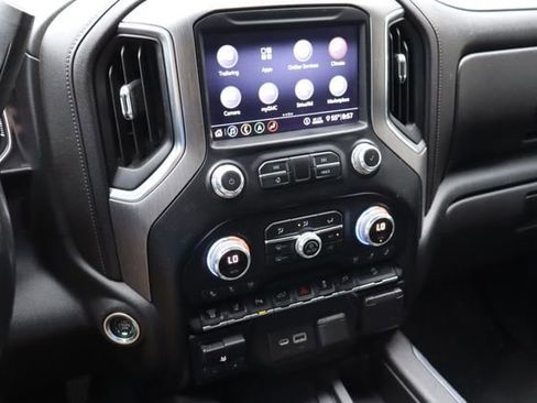 Used 2020 GMC Sierra 2500 Denali w/ Denali Ultimate Package AWD/4WD image 7