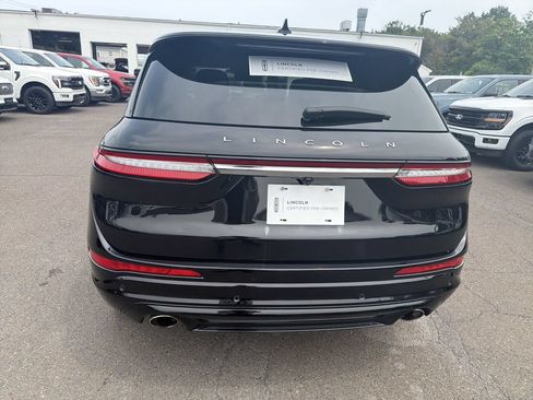 Certified 2024 Lincoln Corsair AWD w/ Equipment Group 101A image 4