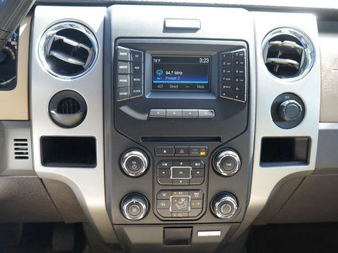 Used 2014 Ford F150 XLT w/ Equipment Group 301A Mid RWD image 12