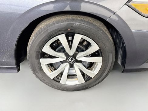 Used 2023 Honda Civic LX image 32