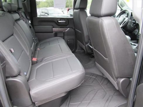 Used 2022 Chevrolet Silverado 2500 LTZ w/ LTZ Plus Package image 35