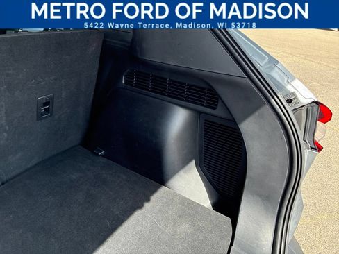 Used 2024 Ford Escape Active AWD/4WD image 36