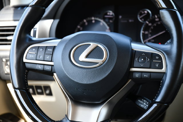 Used 2021 Lexus GX 460 Premium w/ Premium Package AWD/4WD image 25