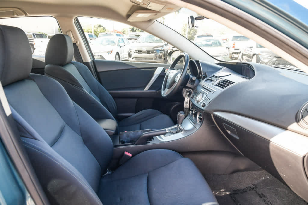Used 2011 MAZDA MAZDA3 s Sport FWD image 16