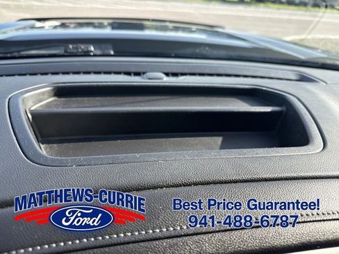 Used 2020 GMC Sierra 1500 SLT w/ SLT Premium Plus Package AWD/4WD image 19