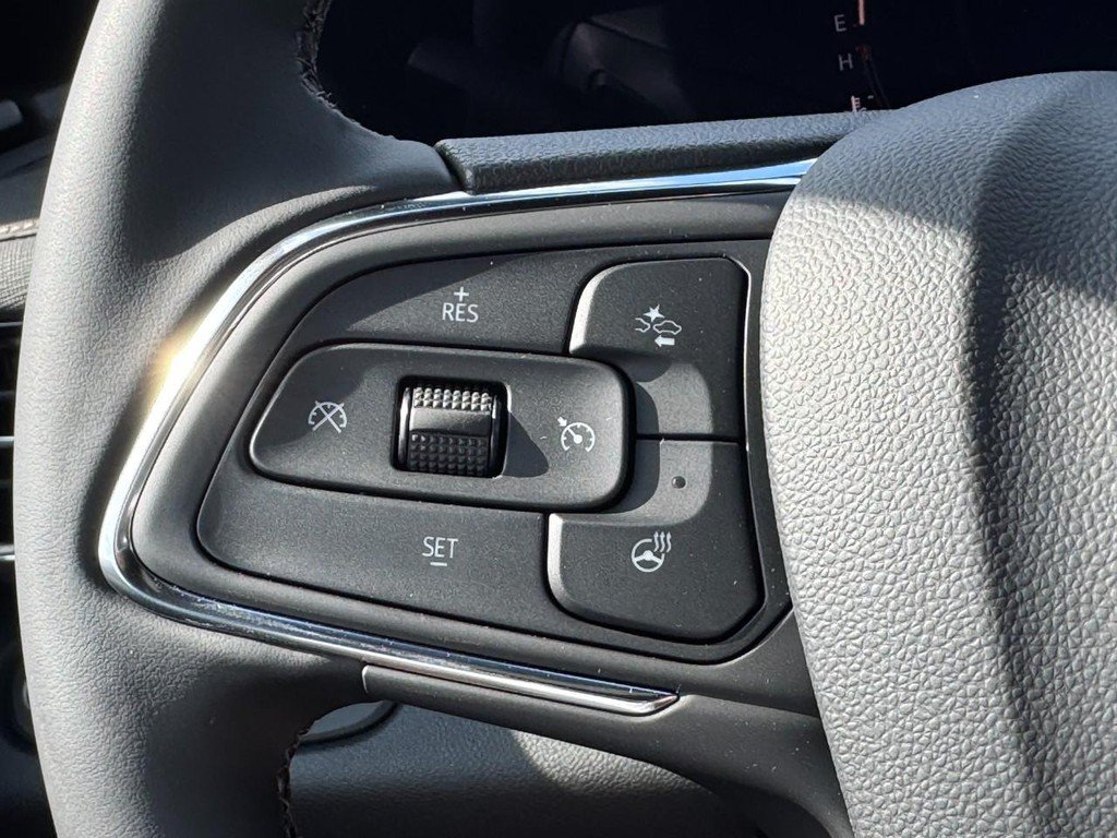 New 2026 Buick Envista Avenir FWD image 13