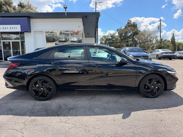 Used 2026 Hyundai Elantra Sport FWD image 6