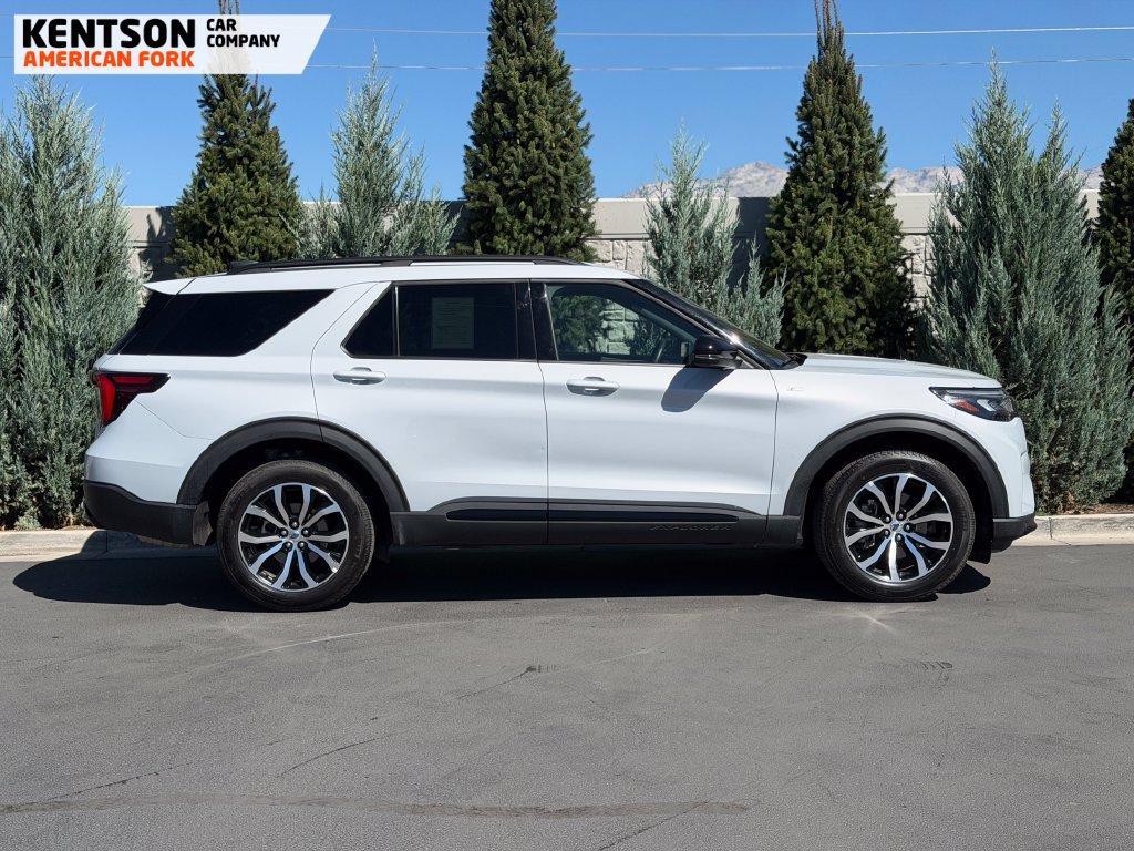 Used 2026 Ford Explorer ST-Line AWD/4WD image 9