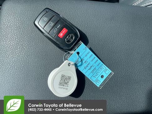 Used 2025 Toyota Camry SE FWD image 16