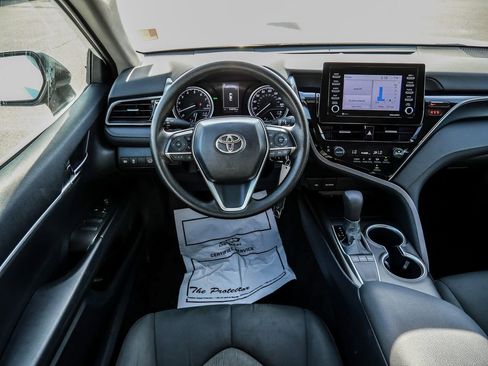 Used 2023 Toyota Camry LE FWD image 21