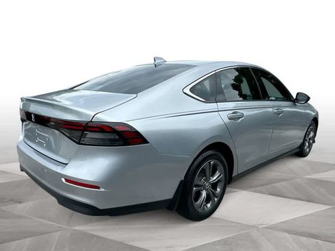 Used 2024 Honda Accord EX image 8