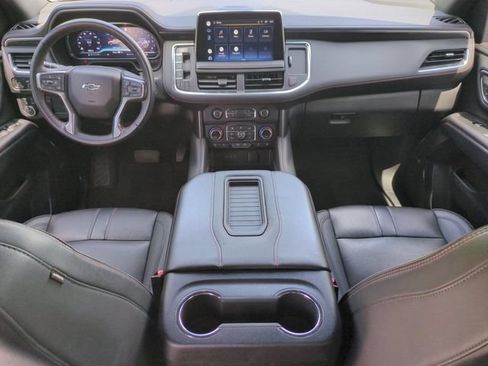 Used 2022 Chevrolet Suburban RST w/ Luxury Package AWD/4WD image 14
