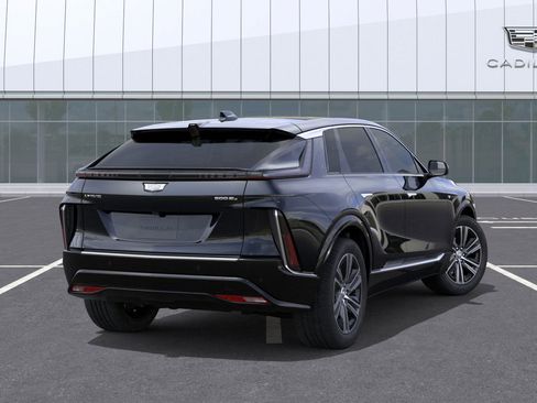 New 2025 Cadillac Lyriq Luxury image 4