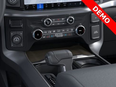 New 2025 Ford F150 Lariat w/ Equipment Group 502A High image 15