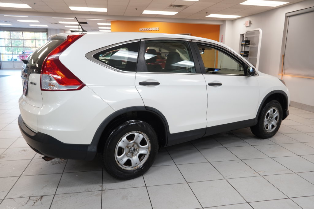 Used 2014 Honda CR-V LX image 11