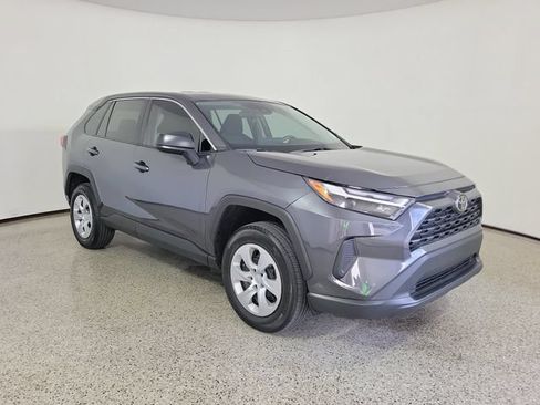 Used 2025 Toyota RAV4 LE FWD image 4