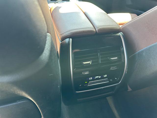 Used 2024 BMW X7 xDrive40i w/ Executive Package AWD/4WD image 21