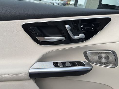 New 2026 Mercedes-Benz GLC 300 4MATIC image 24