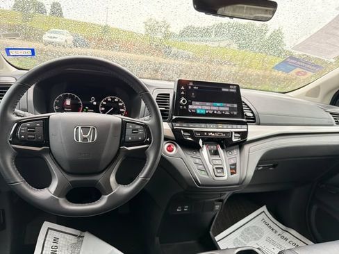 Used 2025 Honda Odyssey EX-L image 21