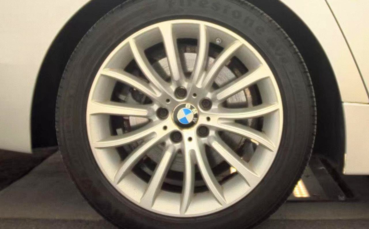 Used 2015 BMW 528i Sedan RWD image 11