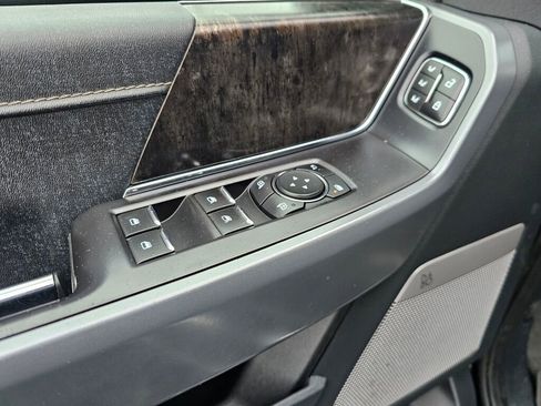 Used 2021 Ford F150 Lariat image 20