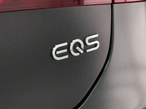 Certified 2024 Mercedes-Benz EQS AMG 4MATIC image 22