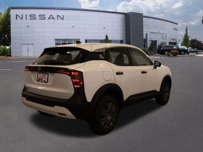 New 2026 Nissan Kicks S