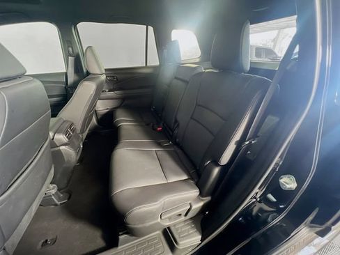 Used 2024 Honda Passport EX-L image 27
