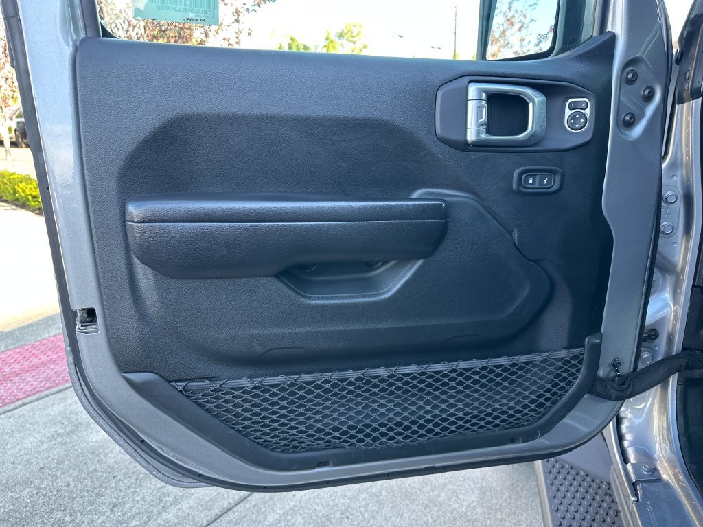Used 2020 Jeep Wrangler Unlimited Sport AWD/4WD image 11