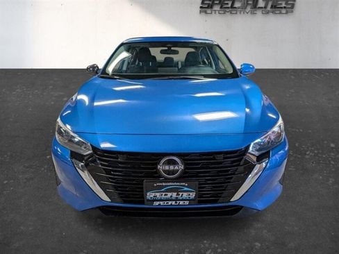 Used 2024 Nissan Sentra SV FWD image 6