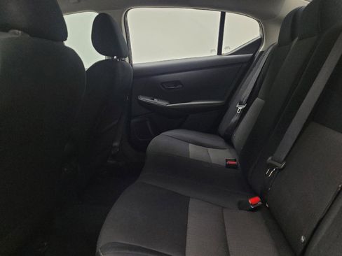 Used 2024 Nissan Sentra SV FWD image 18